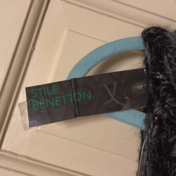 Stile Benetton Black and Grey Sweater Dress - Picture 6 of 7